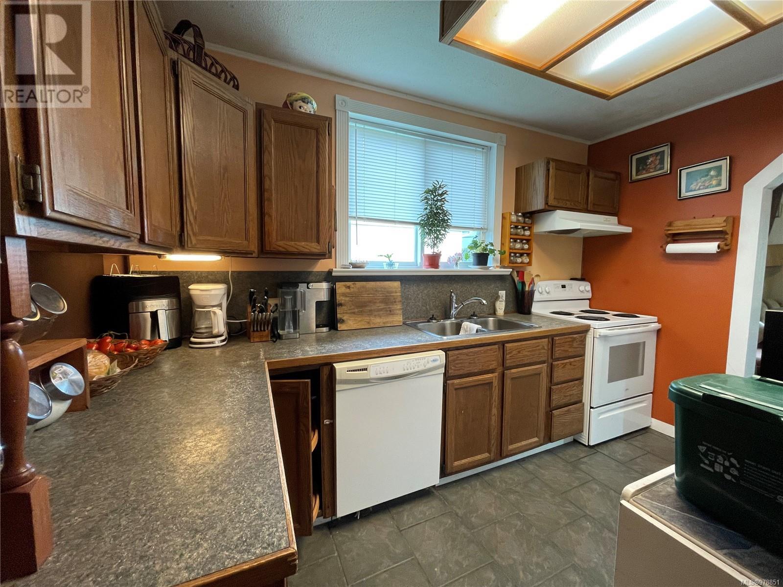 4067 Johnston Rd, Port Alberni real estate listing 978851