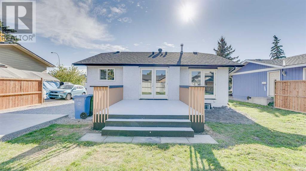 Single Family House Bungalow for Sale in  Doverglen Crescent SE Dover Calgary 