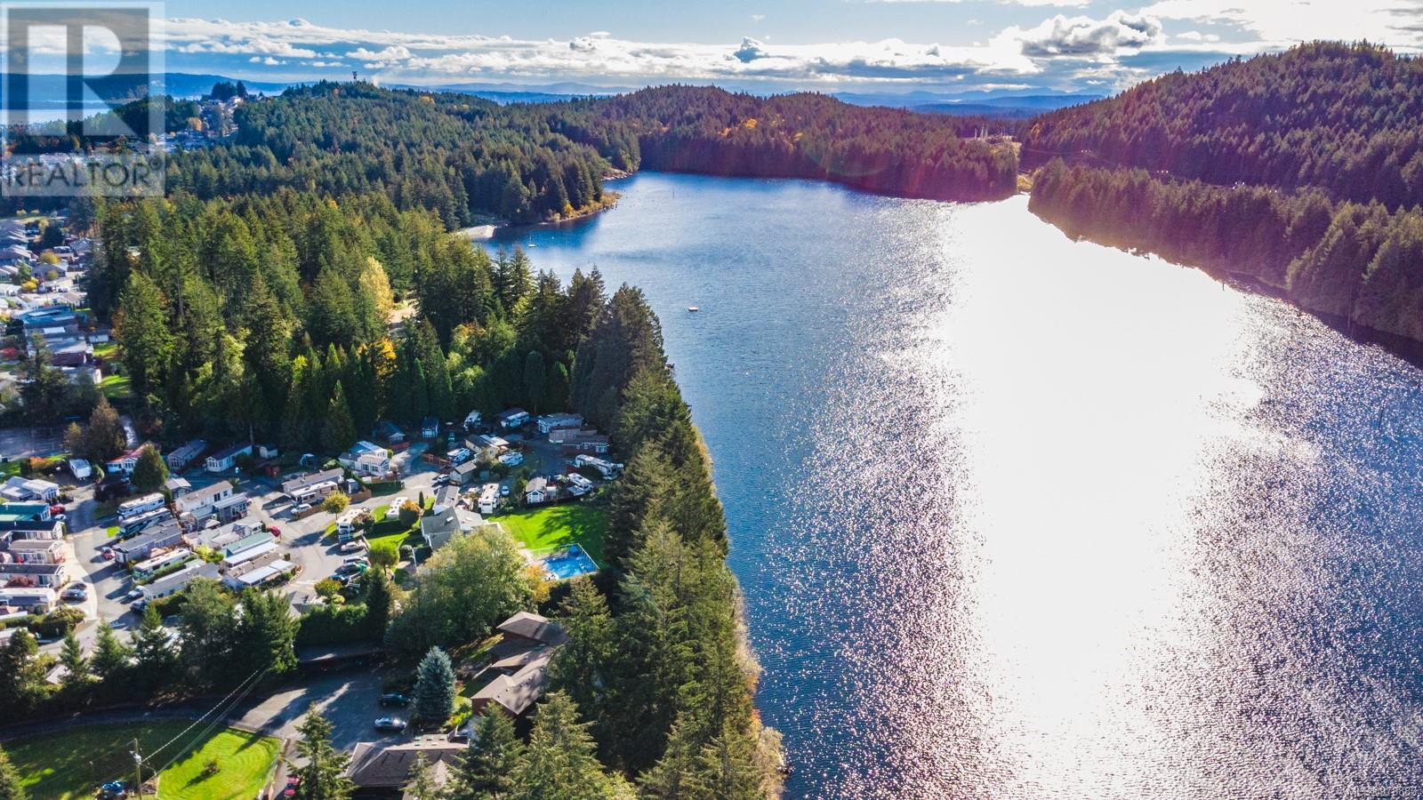 Photo 9 of 1100 Woss Lake Dr, Nanaimo BC