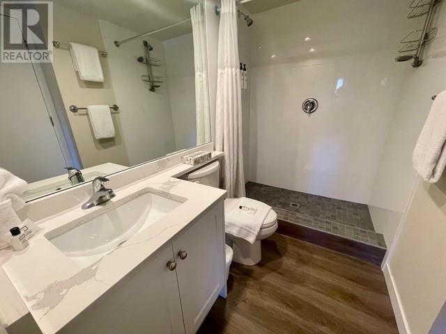 304 wk 10-4338 MAIN STREET, Whistler