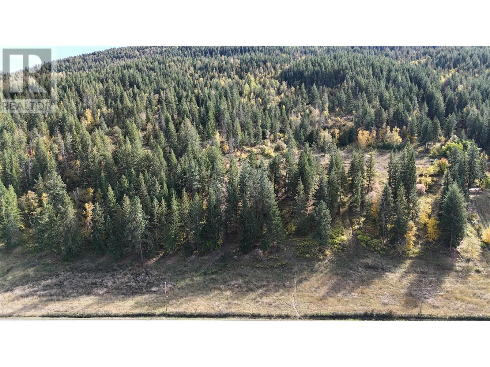  5145 Salmon River Road, Spallumcheen