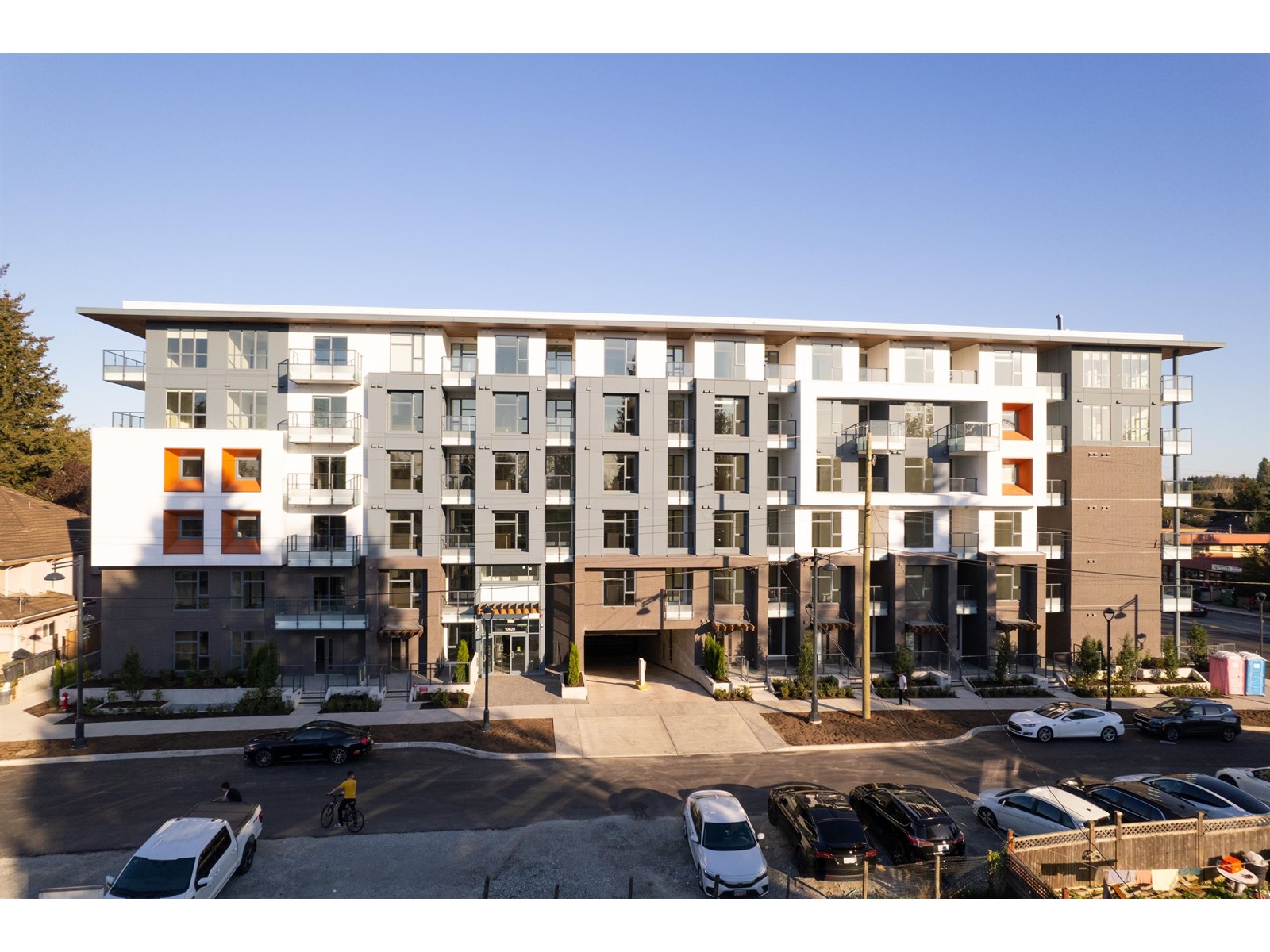 Photo 1 of W 202 10828 139 A Street, Surrey BC