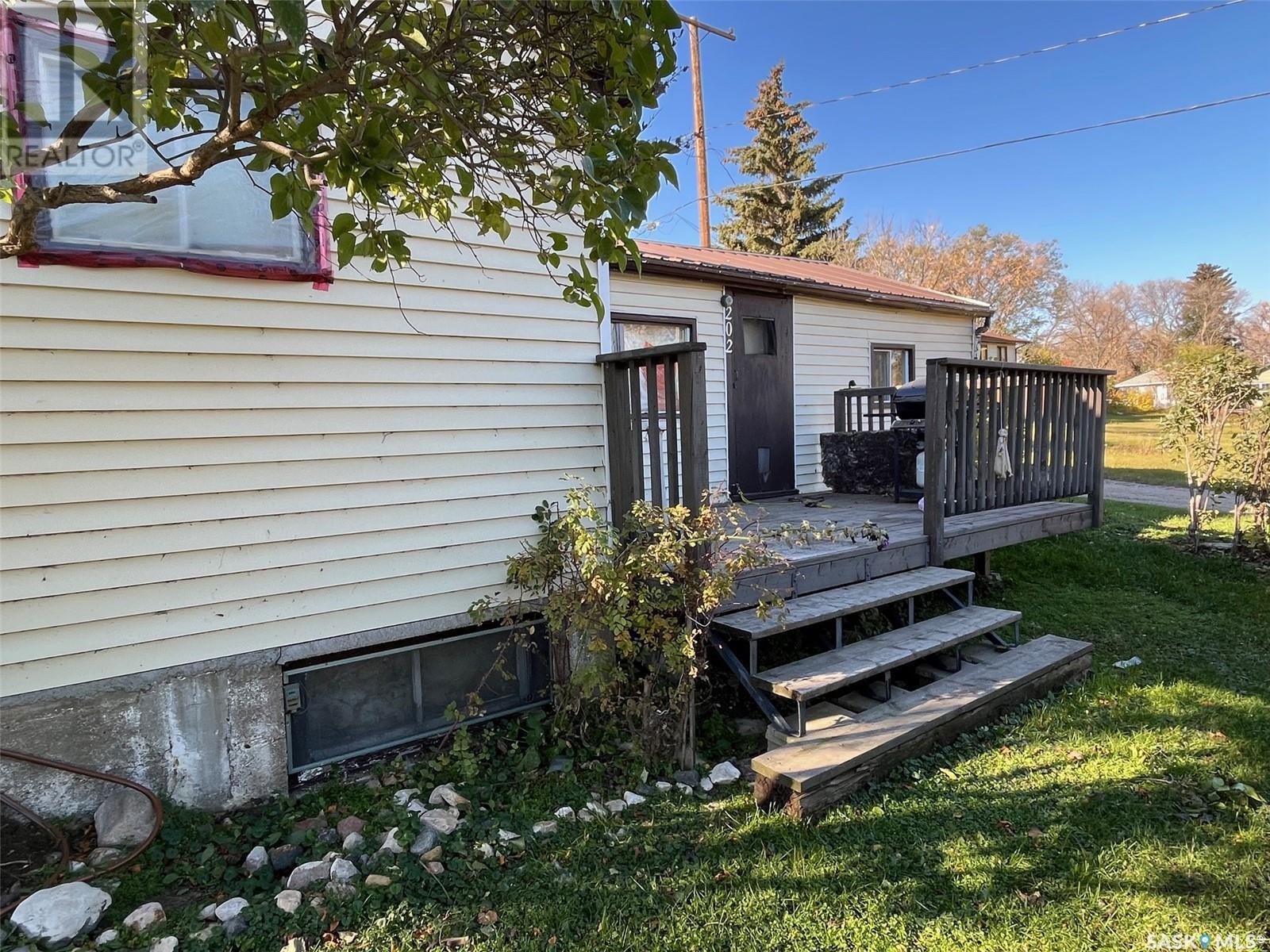 Photo 1 of 202 3rd Avenue, Young SK