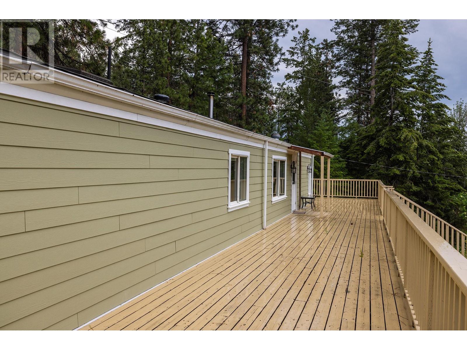  6439 Farmers Drive, Kelowna