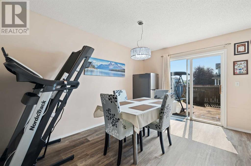 Single Family House for Sale in  Tarington Way NE Taradale Calgary 