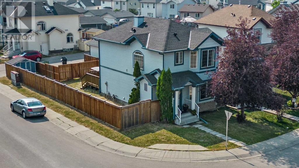 Single Family House for Sale in  Tarington Way NE Taradale Calgary 