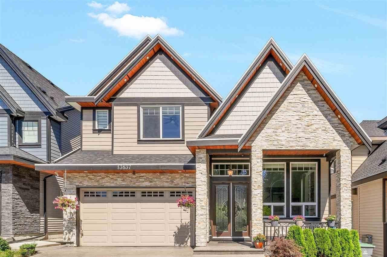 Photo 2 of 13837 60 A Avenue, Surrey BC