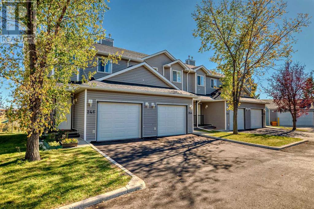 Single Family House for Sale in  Taracove Place NE Taradale Calgary 