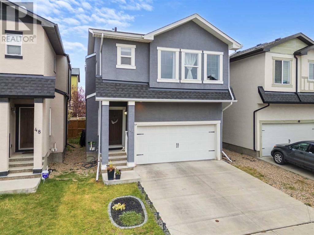 Single Family House for Sale in  Covecreek Mews NE Coventry Hills Calgary 