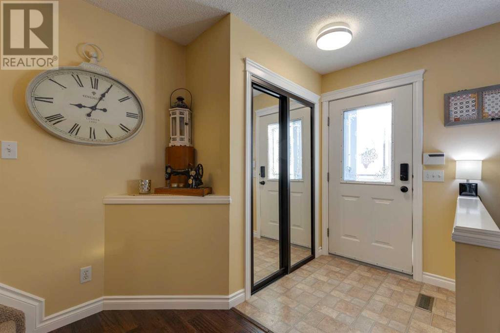 Single Family House for Sale in  Taravista Gardens NE Taradale Calgary 