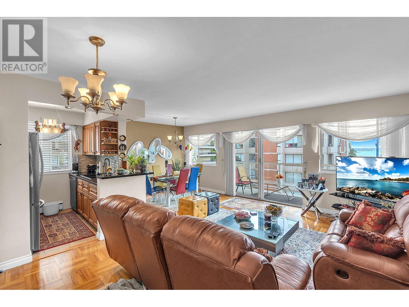 306 1750 ESQUIMALT AVENUE, West Vancouver real estate listing R2937519