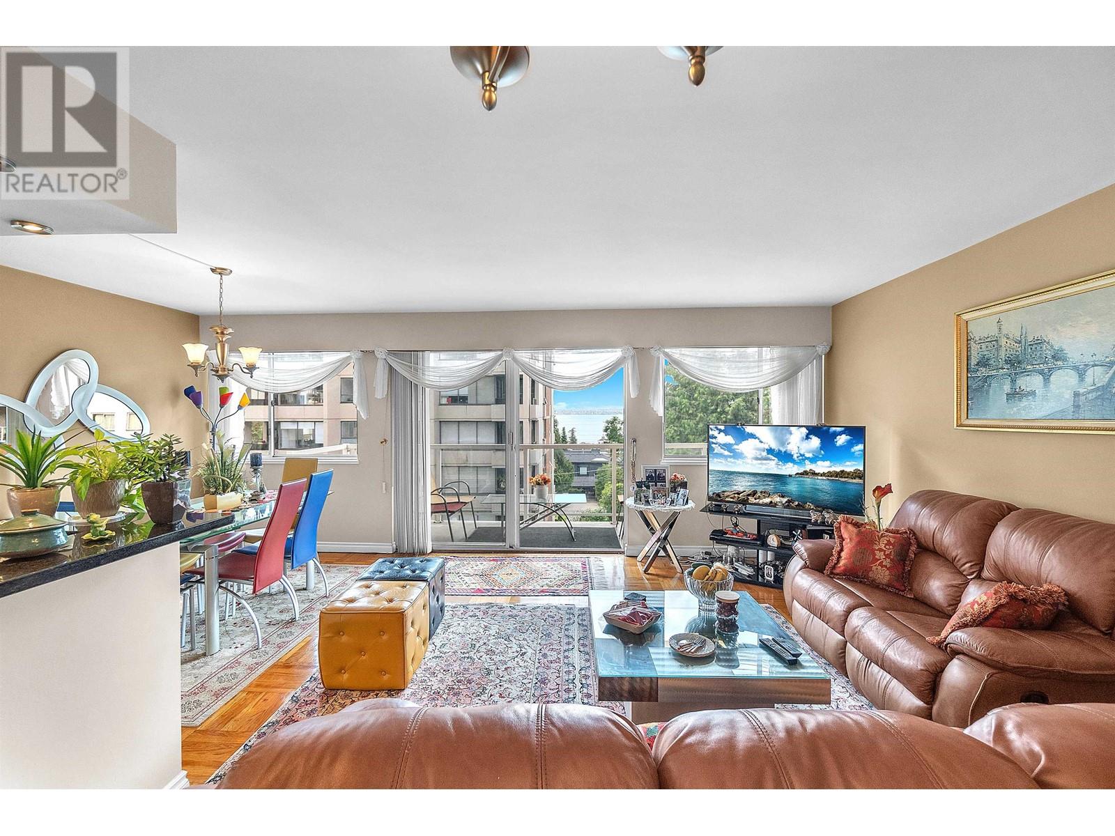 306 1750 ESQUIMALT AVENUE, West Vancouver real estate listing R2937519