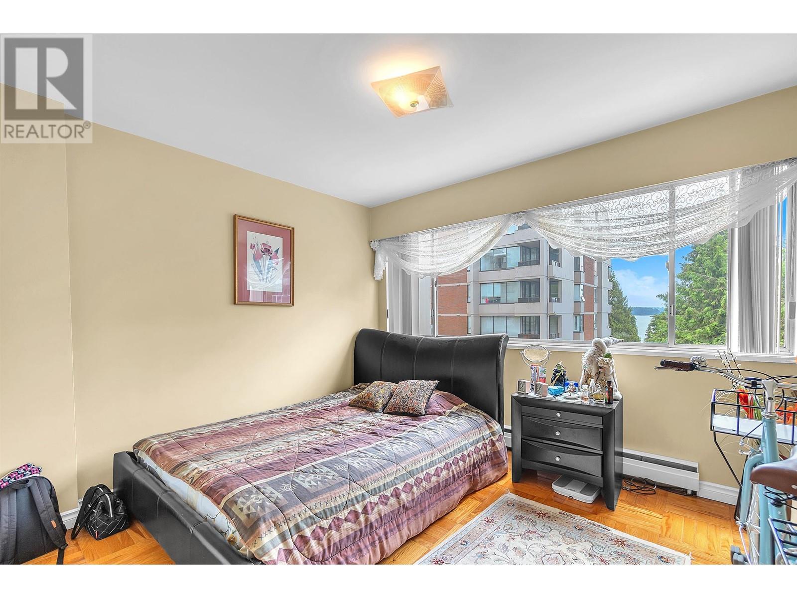 306 1750 ESQUIMALT AVENUE, West Vancouver real estate listing R2937519