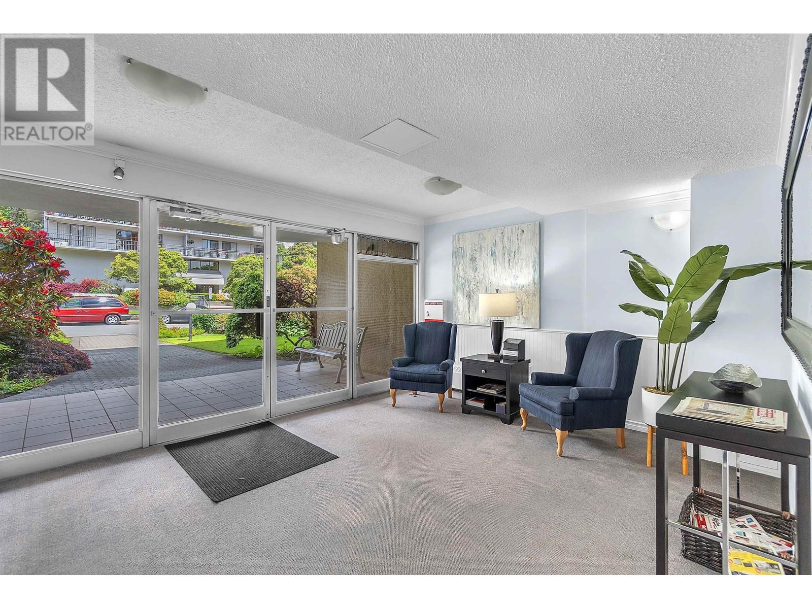 306 1750 ESQUIMALT AVENUE, West Vancouver real estate listing R2937519