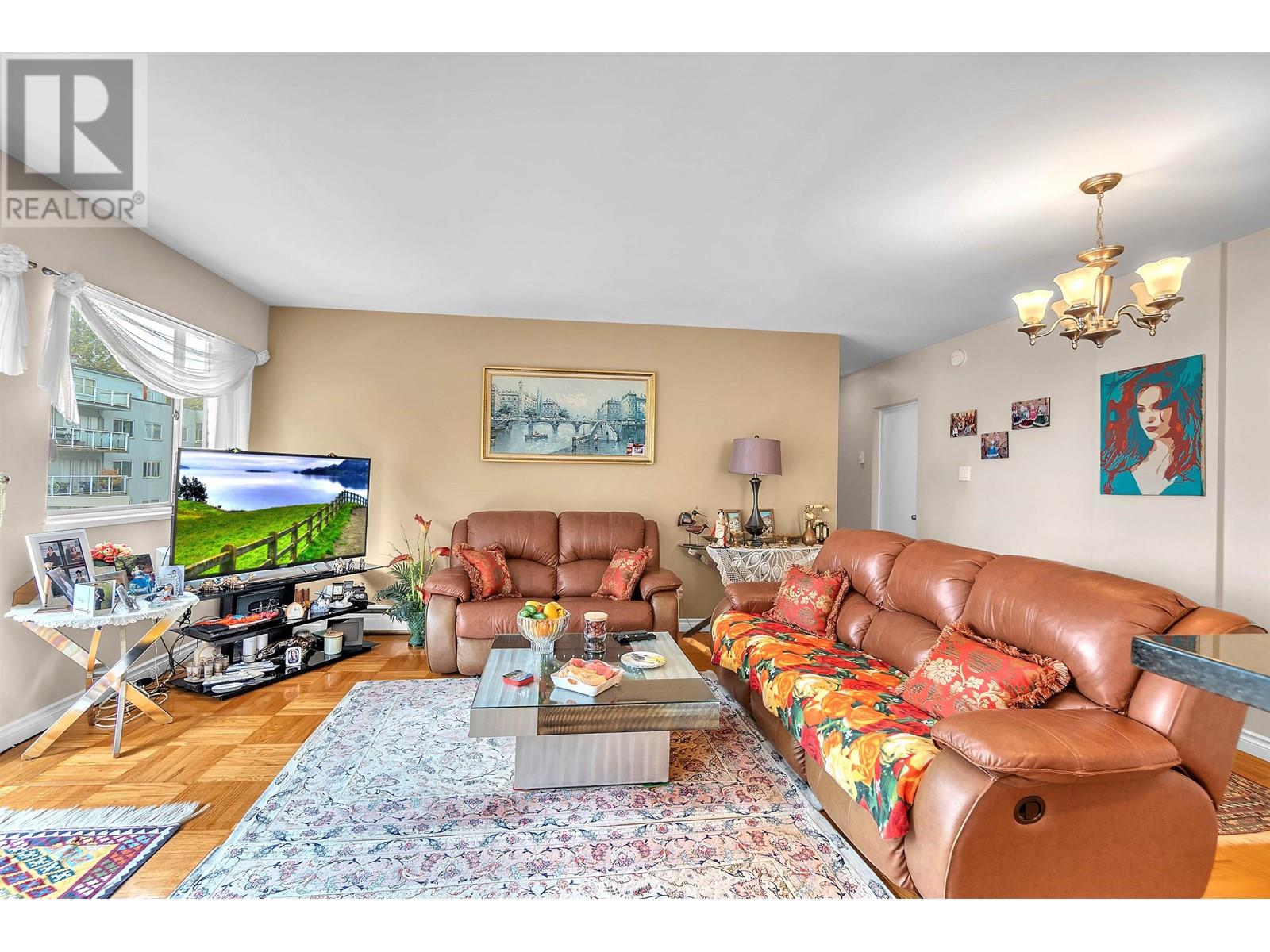 306 1750 ESQUIMALT AVENUE, West Vancouver real estate listing R2937519
