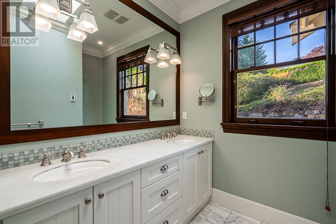 1373 CHARTWELL DRIVE, West Vancouver real estate listing R2937264