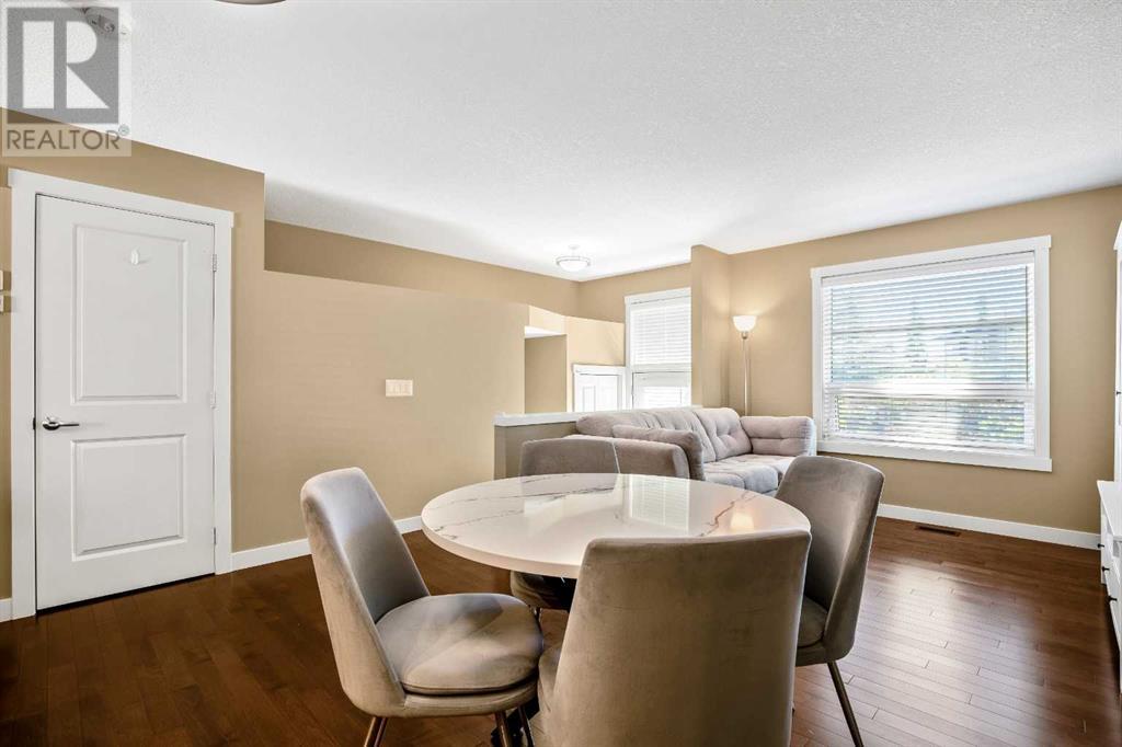 Single Family House for Sale in  Aspen Hills Common SW Aspen Woods Calgary 