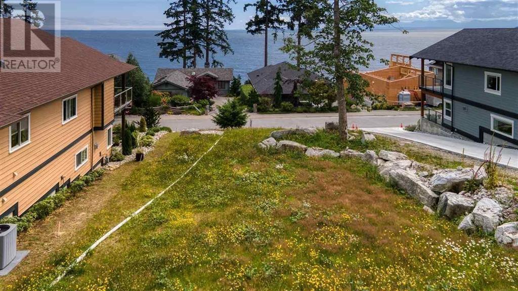 Vacant Land in Sechelt - Image 9