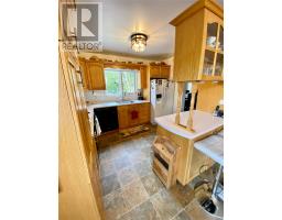61 Kings Hill Road thumbnail 11
