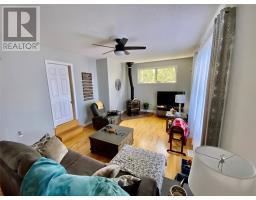 61 Kings Hill Road thumbnail 14