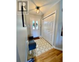 61 Kings Hill Road thumbnail 16