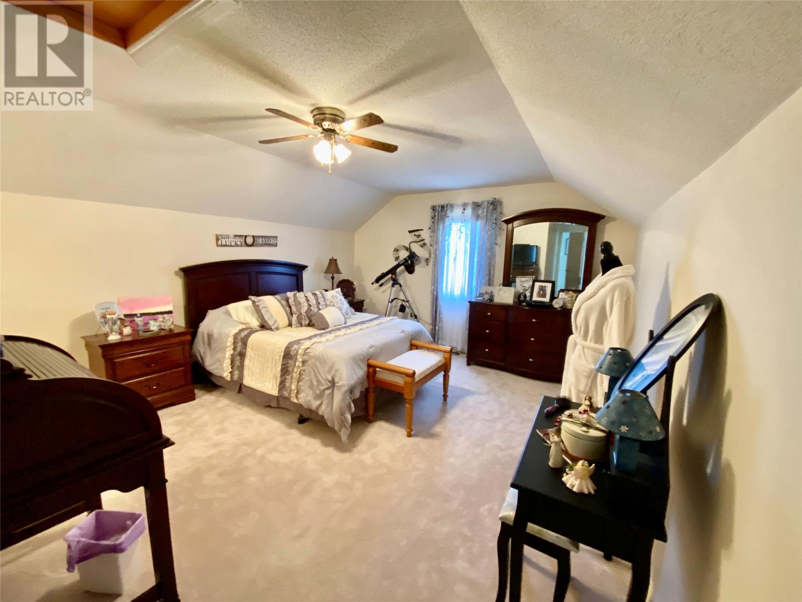 61 Kings Hill Road - 23