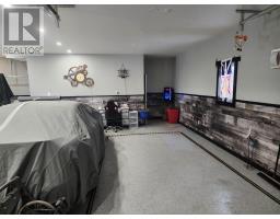 61 Kings Hill Road thumbnail 45