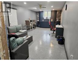 61 Kings Hill Road thumbnail 49