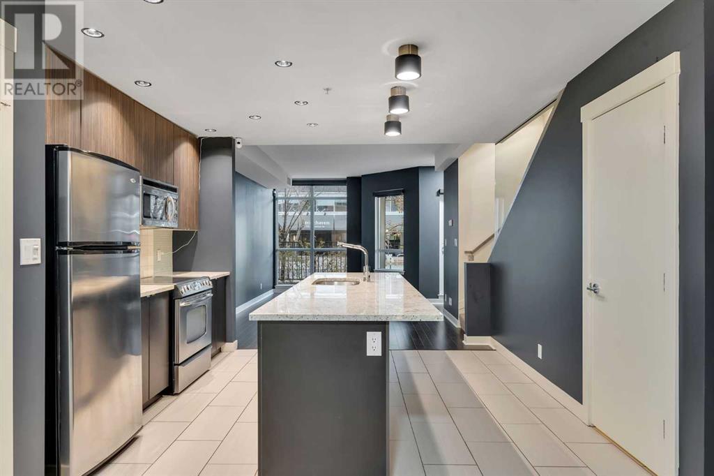 Single Family House High rise for Sale in    Avenue SW Beltline Calgary 