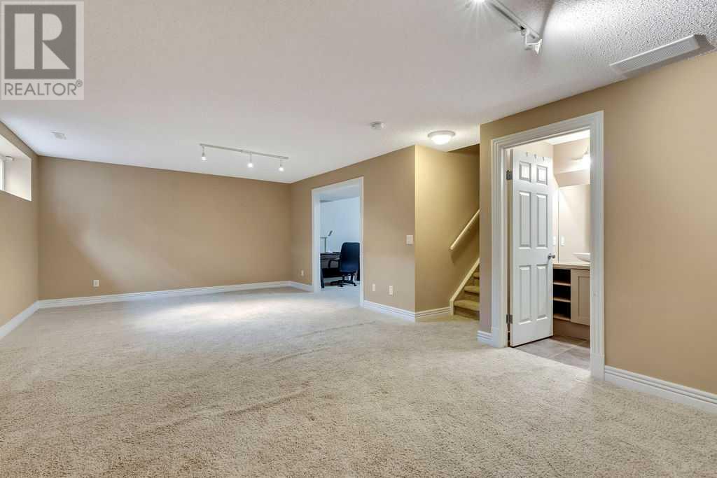 Single Family House for Sale in   Strathlea Common SW Strathcona Park Calgary 