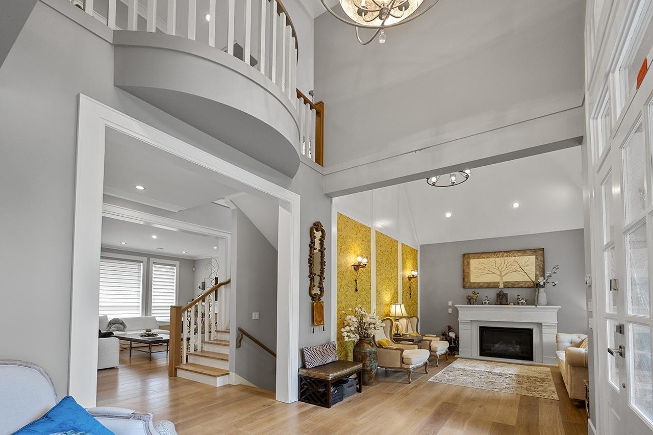 Photo 2 of 3840 156 A Street, Surrey BC