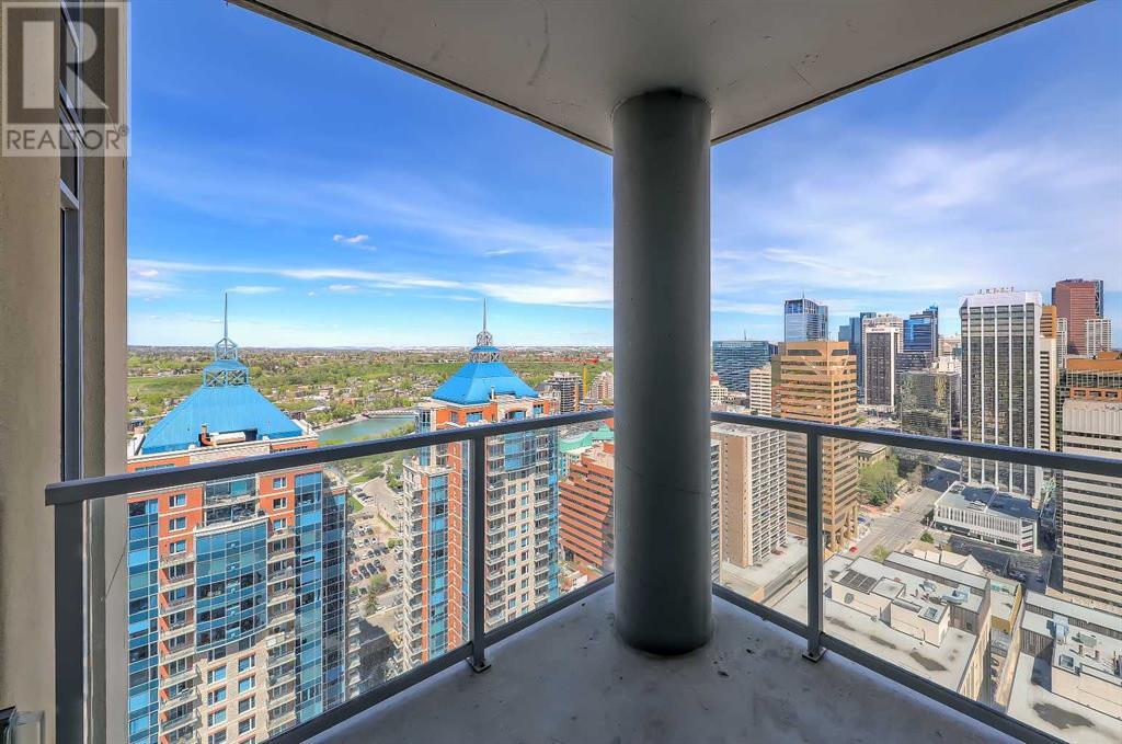 Single Family House High rise for Sale in    Avenue SW Downtown Commercial Core Calgary 