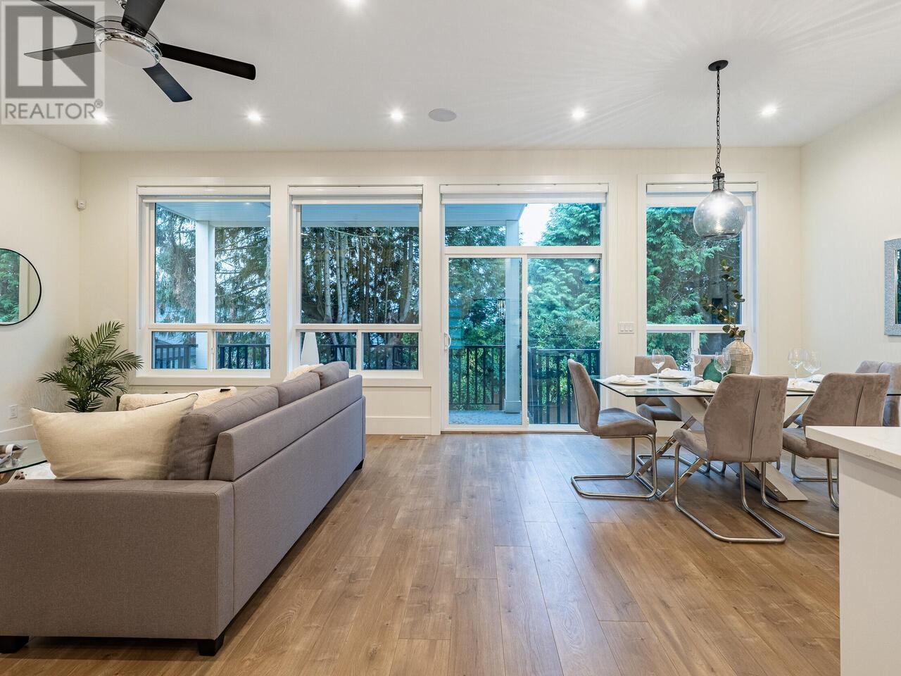 104 824 EDGAR AVENUE, Coquitlam