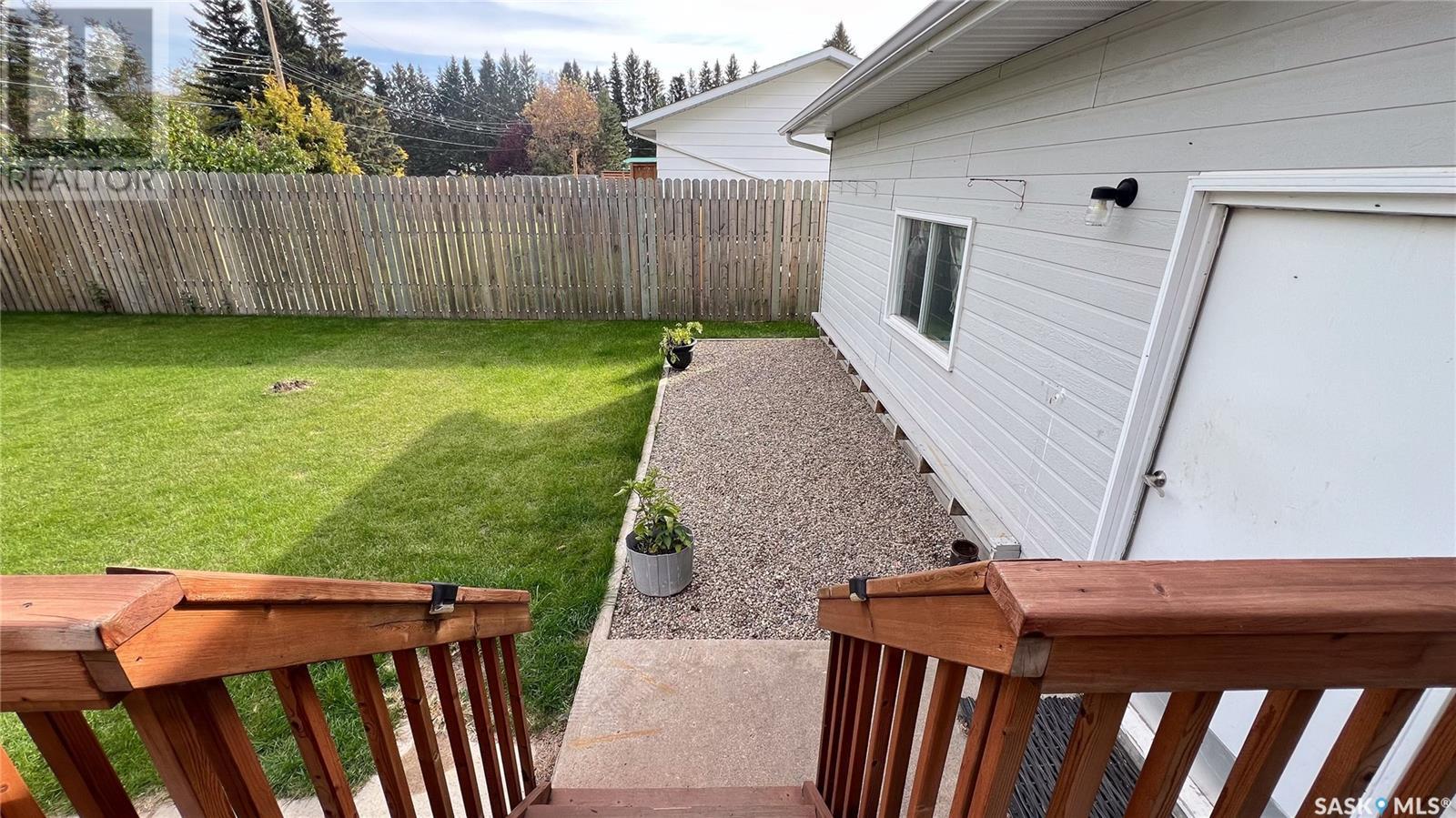 Photo 12 of 1409 3rd Avenue, Edam SK