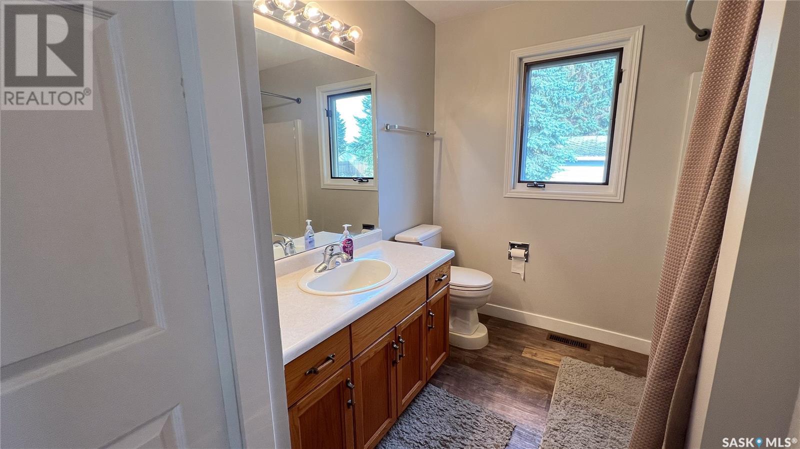 Photo 17 of 1409 3rd Avenue, Edam SK