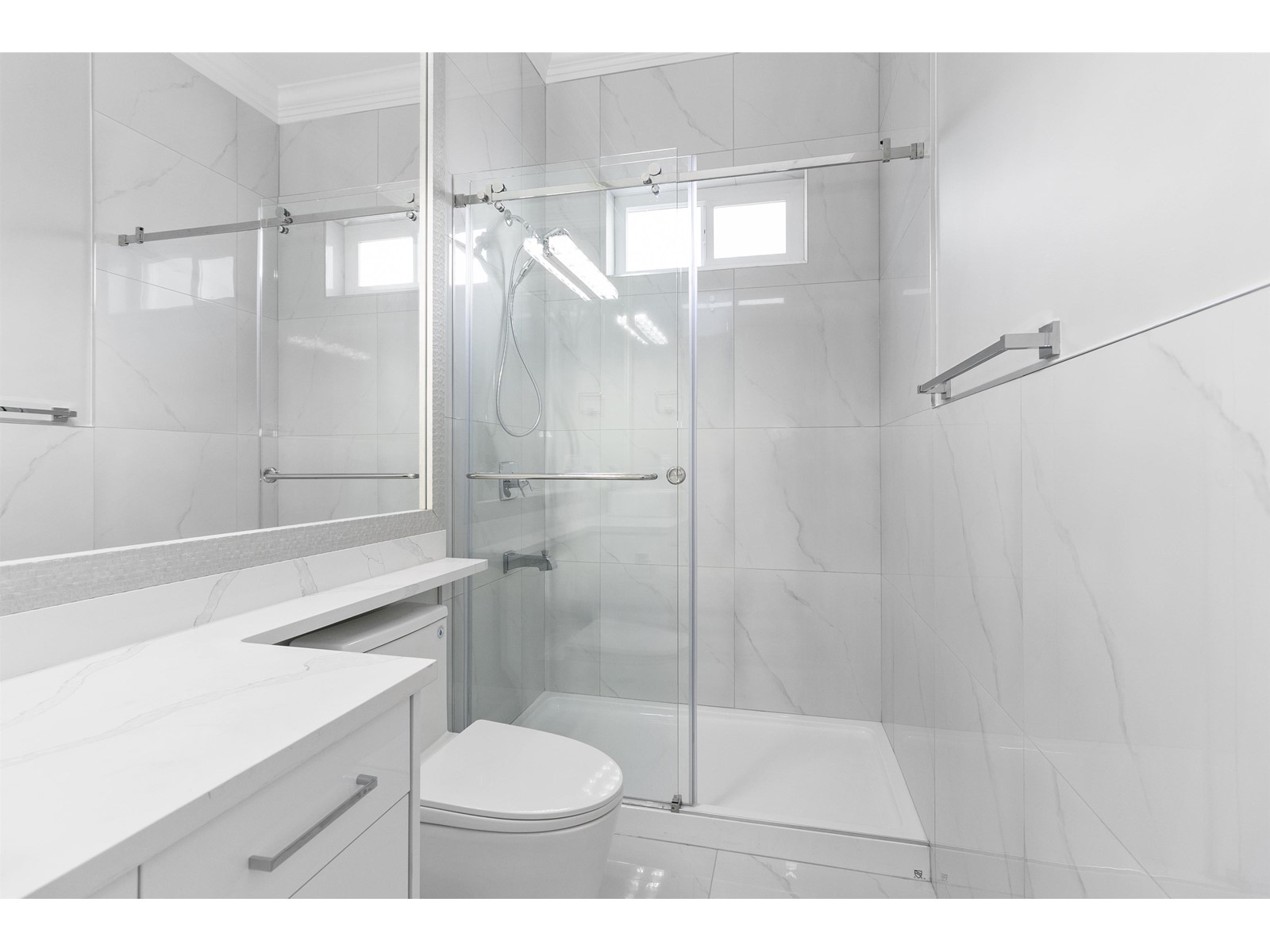34007 BARKER COURT, Mission real estate listing R2933922