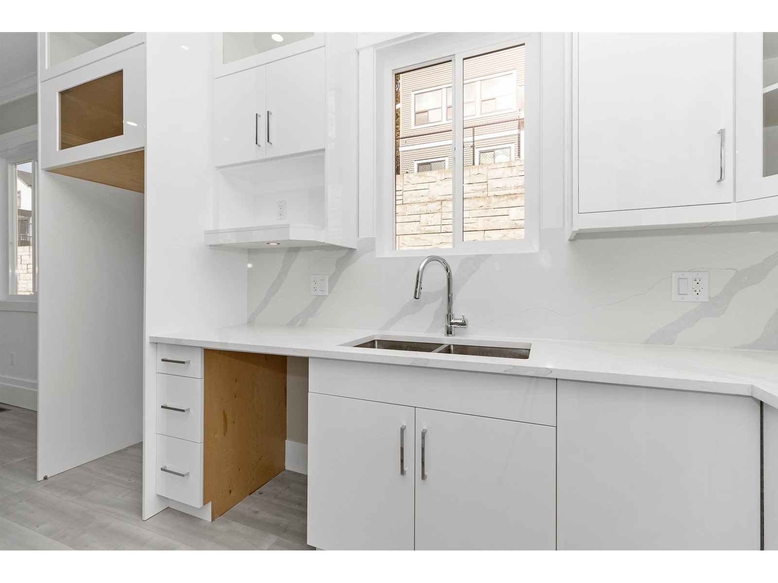 34007 BARKER COURT, Mission real estate listing R2933922