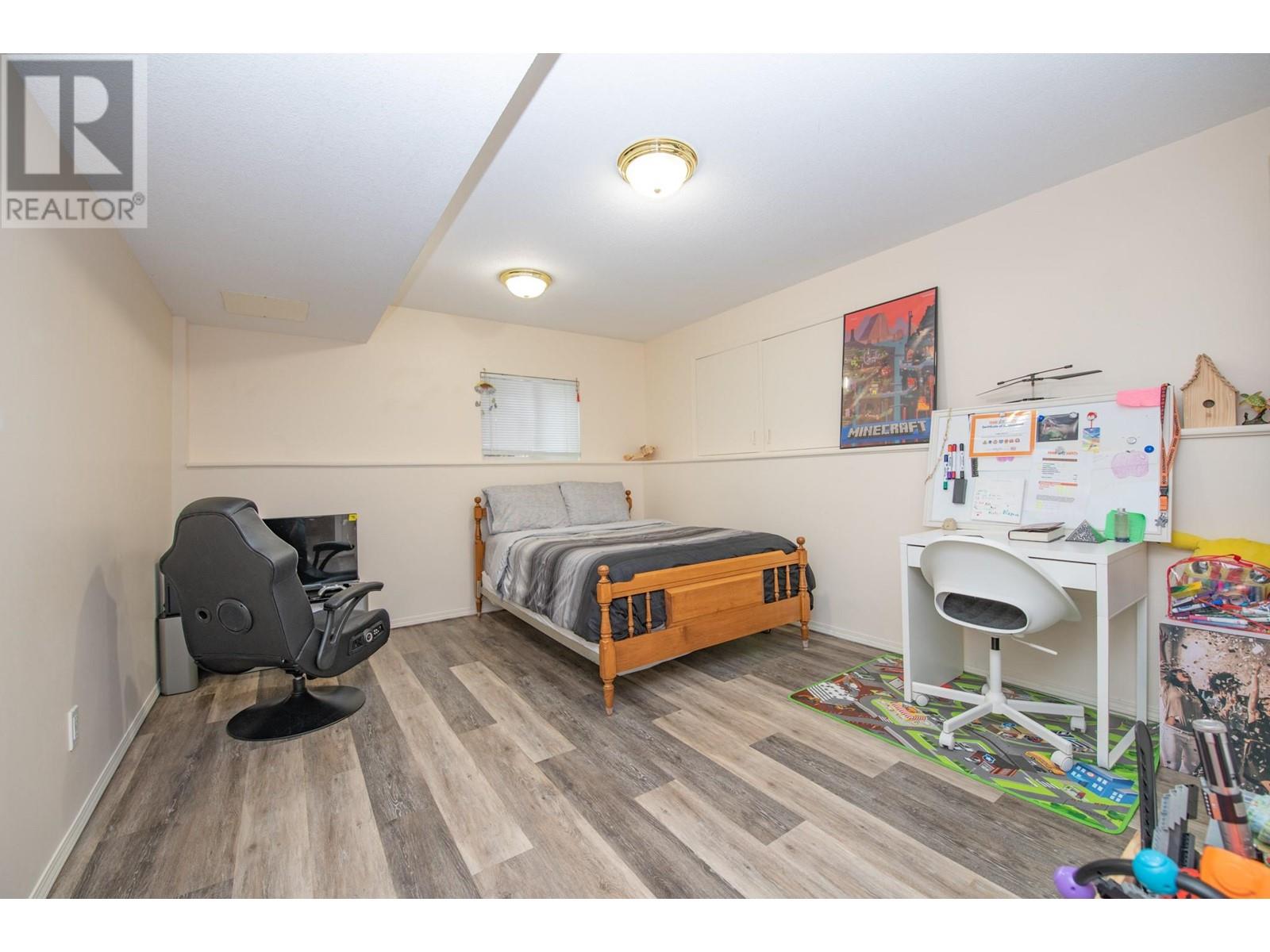 7706 Giles Drive, Coldstream