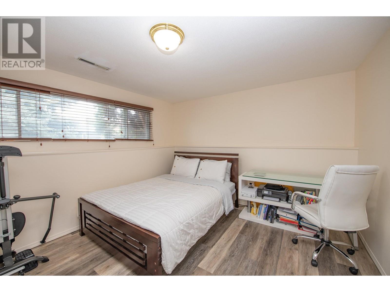 7706 Giles Drive, Coldstream
