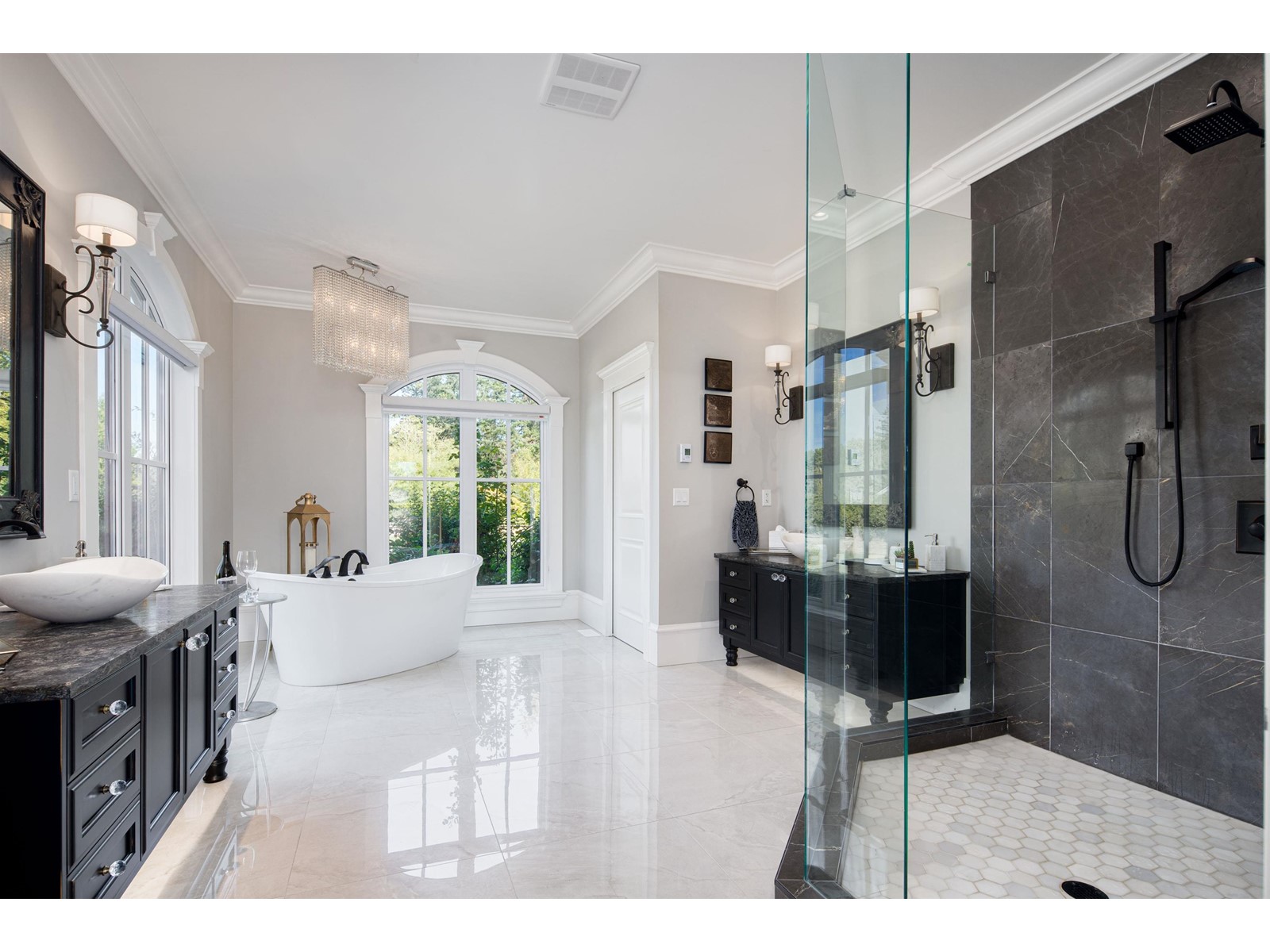 687 204 STREET, Langley real estate listing R2938497