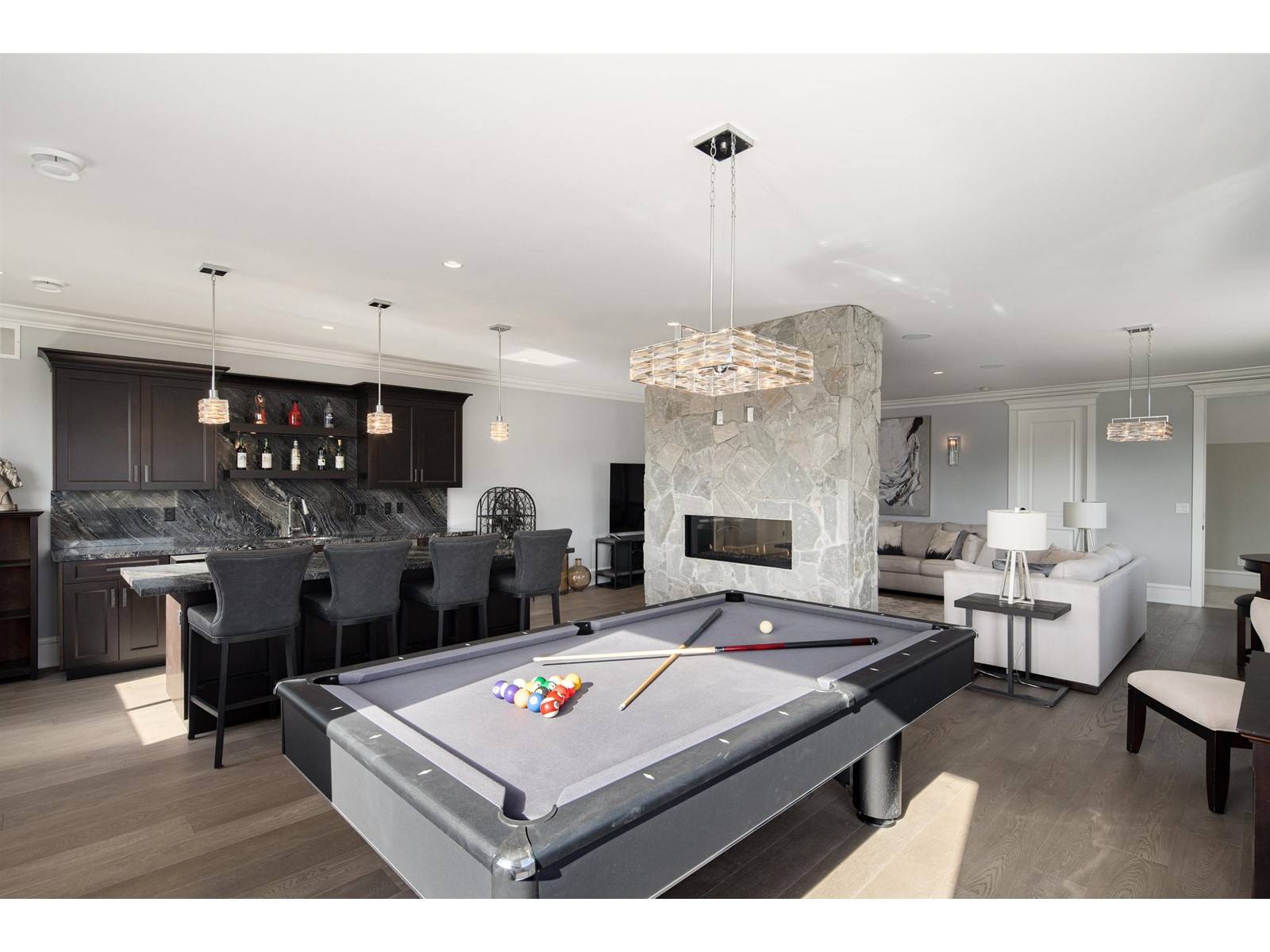 687 204 STREET, Langley real estate listing R2938497
