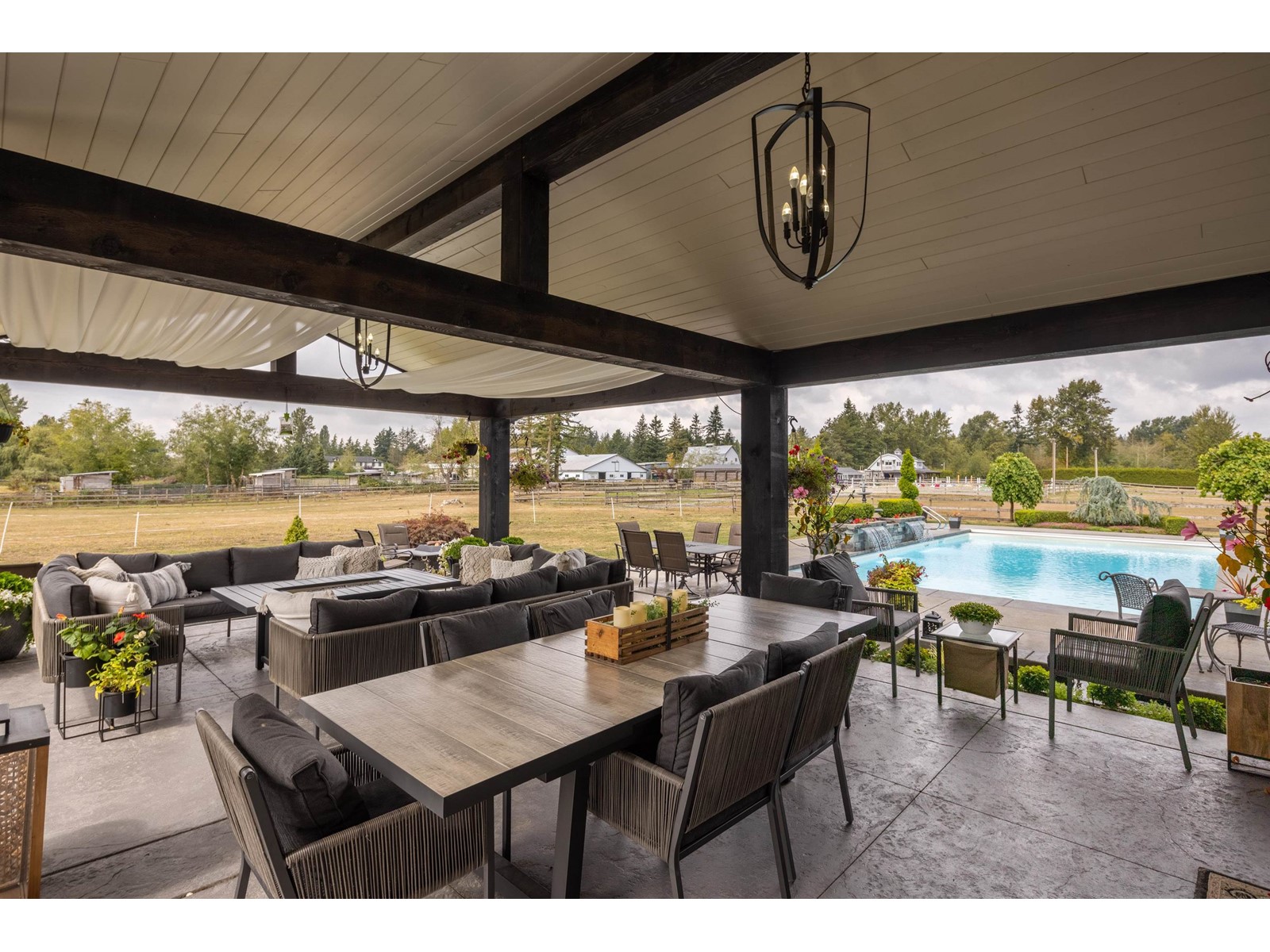 687 204 STREET, Langley real estate listing R2938497