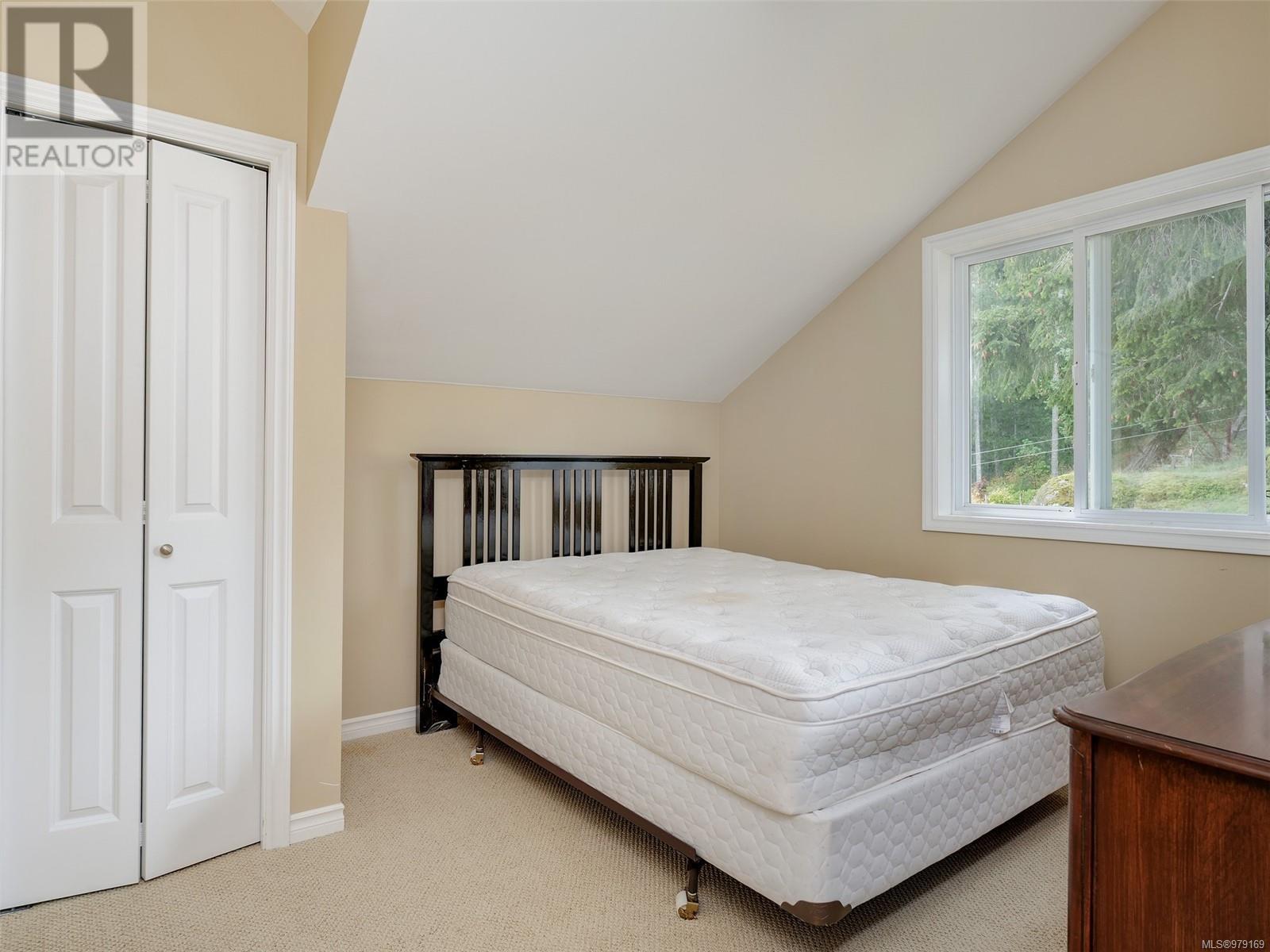  240 Pearson College Drive, Metchosin