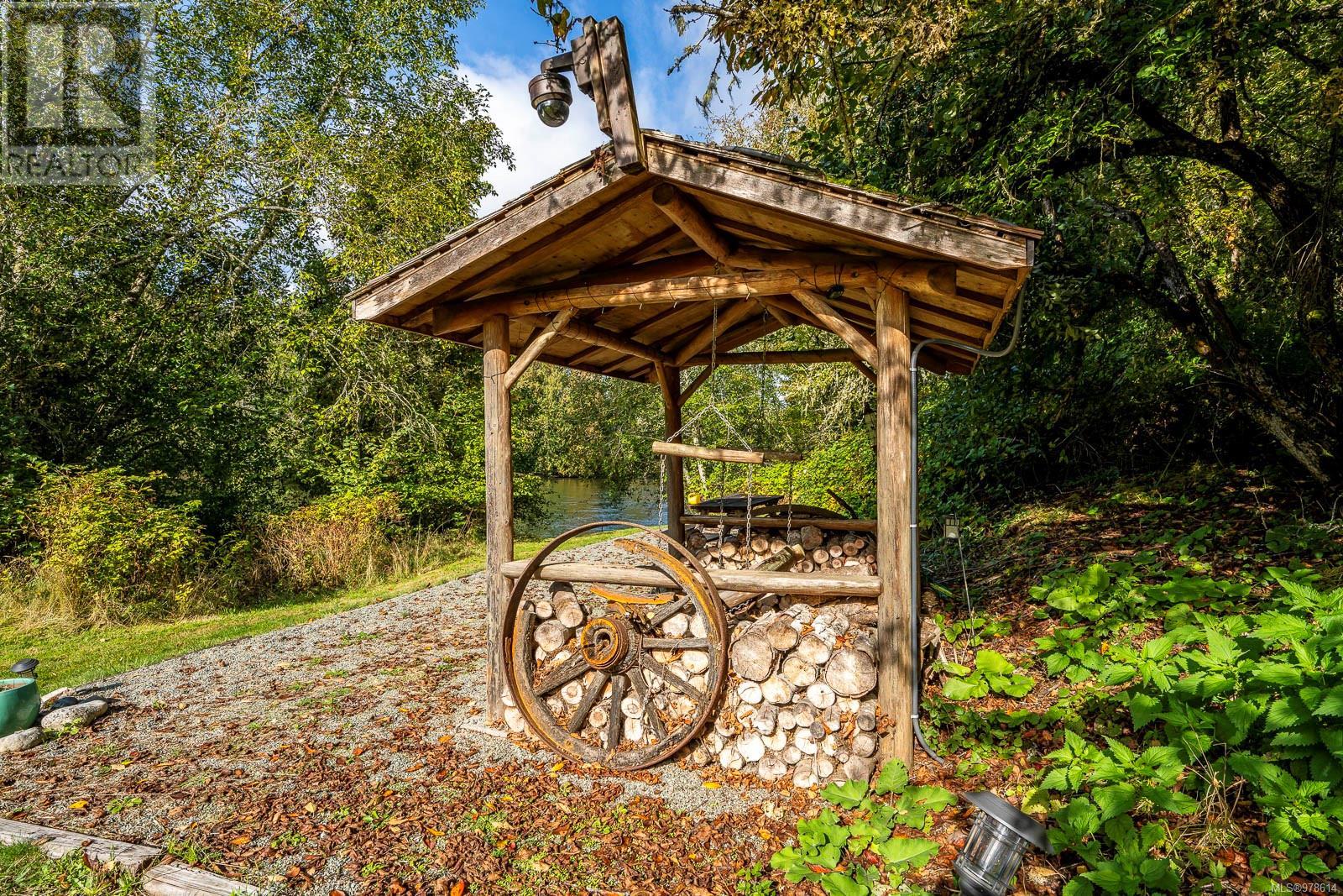 6979 Hills Rd, Port Alberni real estate listing 978614
