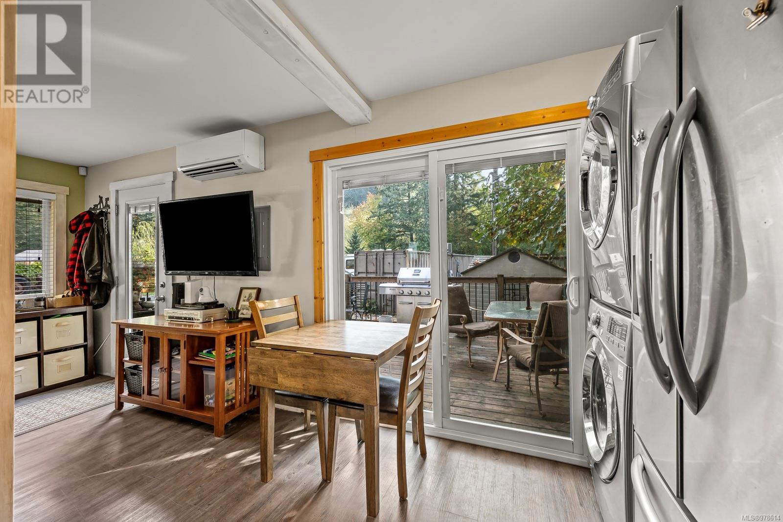 6979 Hills Rd, Port Alberni real estate listing 978614