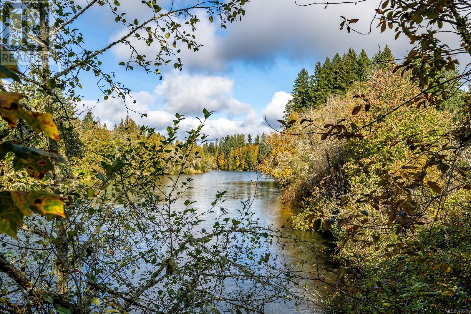 6979 Hills Rd, Port Alberni real estate listing 978614
