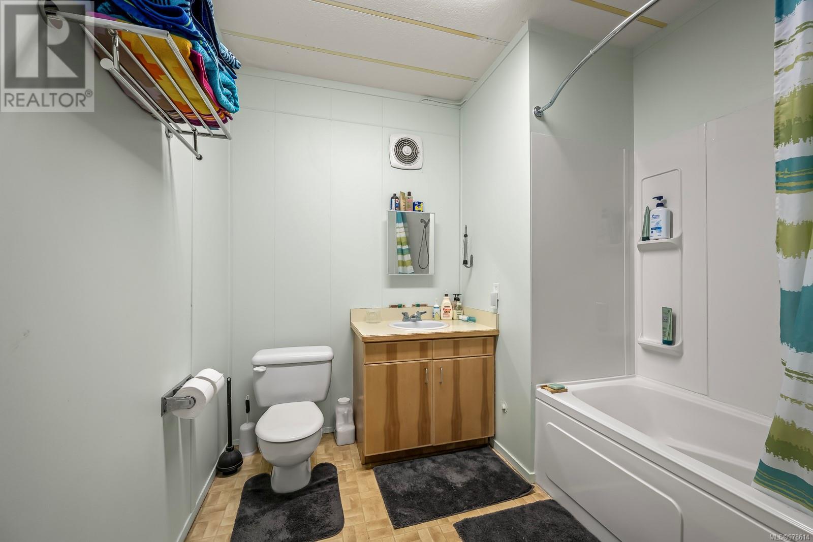 6979 Hills Rd, Port Alberni real estate listing 978614