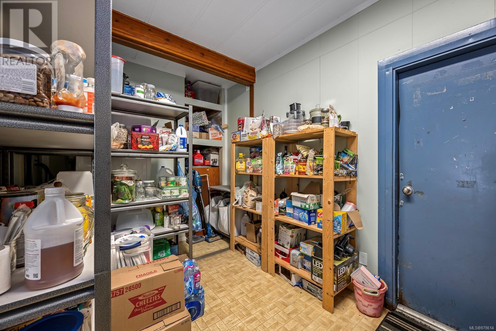 6979 Hills Rd, Port Alberni real estate listing 978614