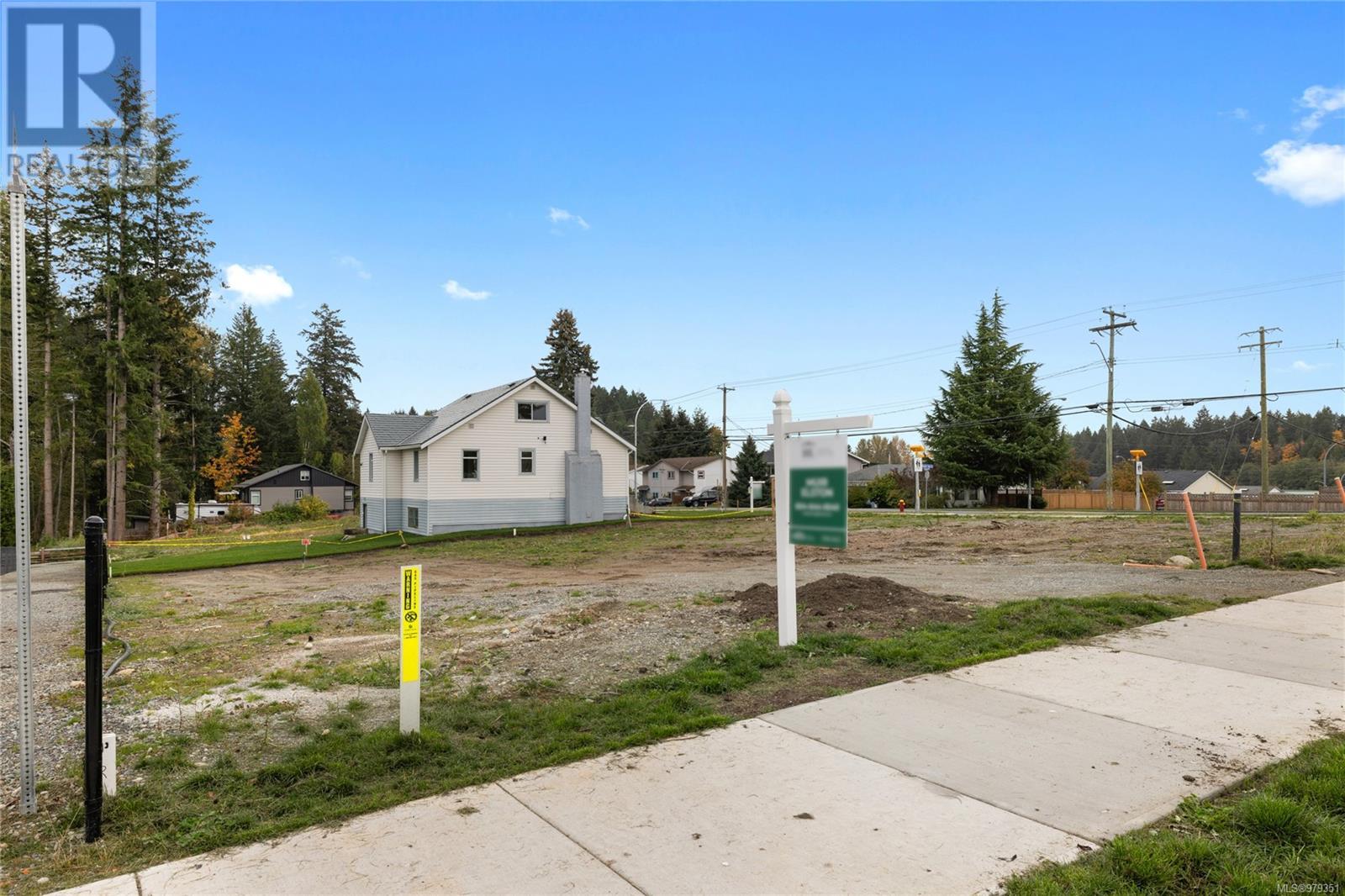 2304 Sparrow Lane, Nanaimo real estate listing for sale