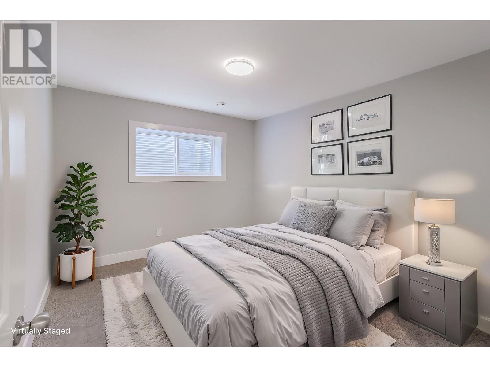 208 CORRAL Boulevard, Cranbrook
